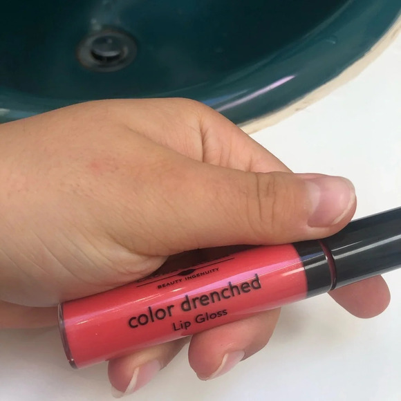 NIB LAURA GELLER GUAVA DELIGHT LIQUID LIPSTICK - Picture 4 of 4